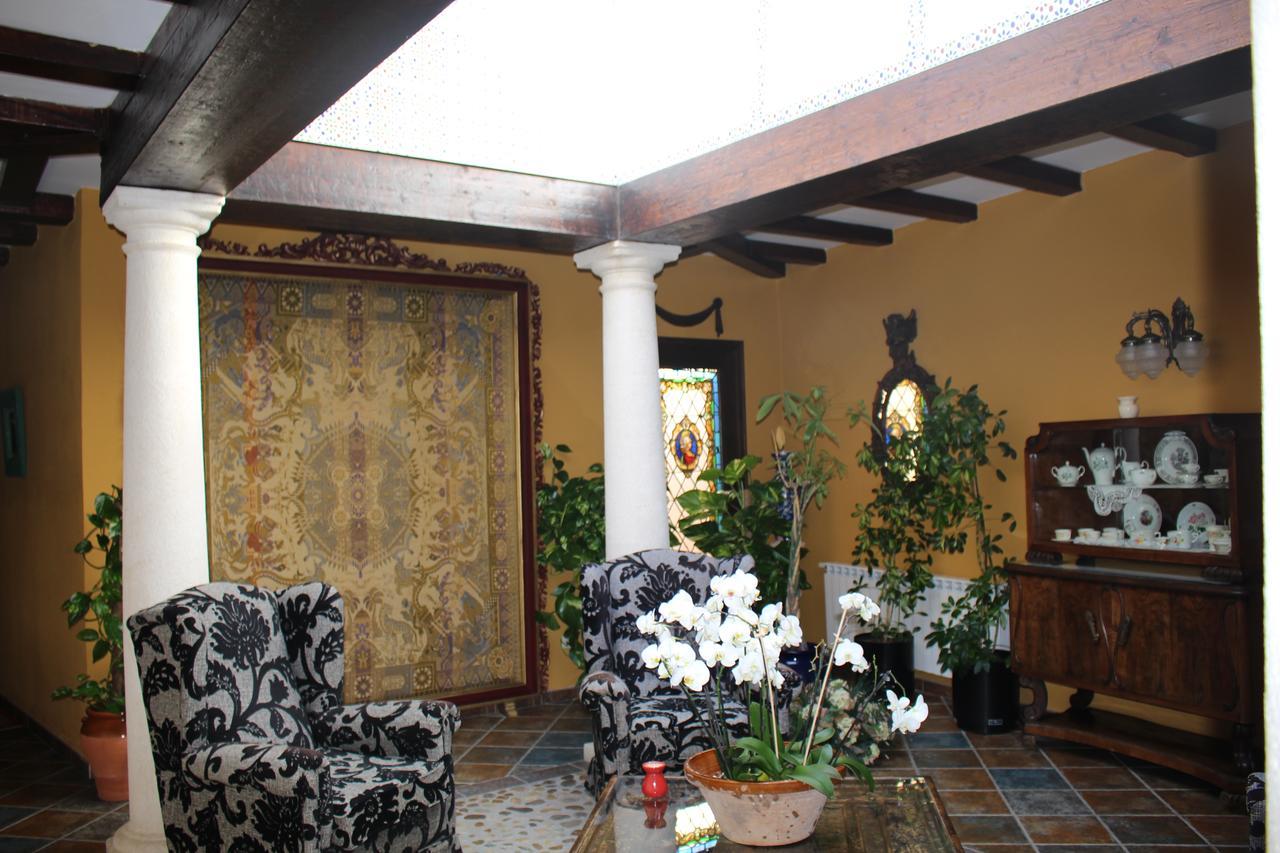 Corral de Almaguer Casa Rural Mendoza酒店 外观 照片